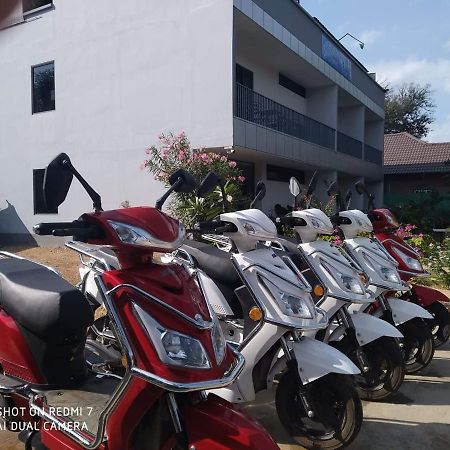 נייאונגו Morning Star Guesthouse מראה חיצוני תמונה