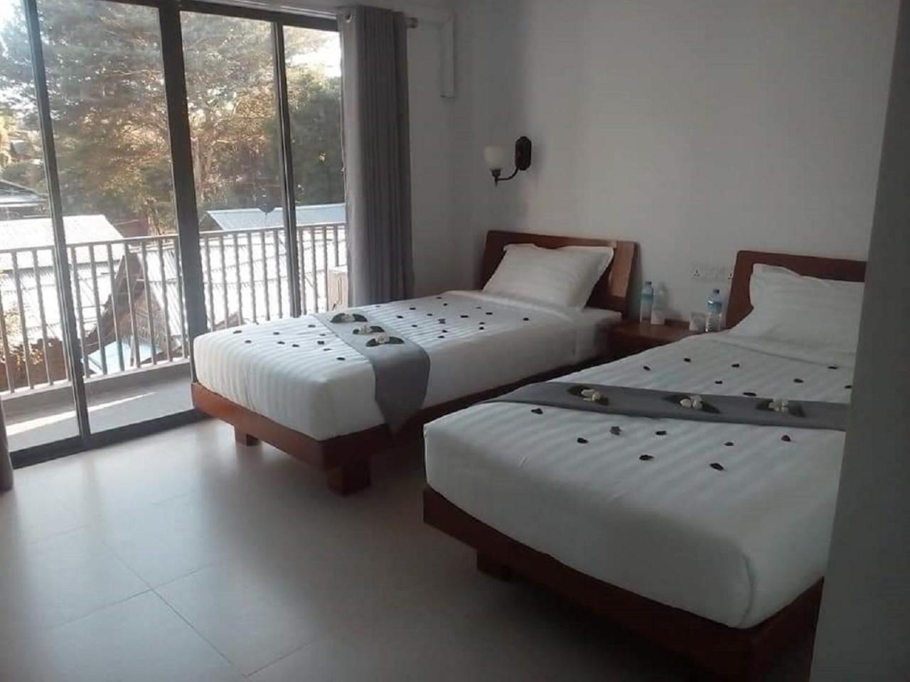 נייאונגו Morning Star Guesthouse מראה חיצוני תמונה