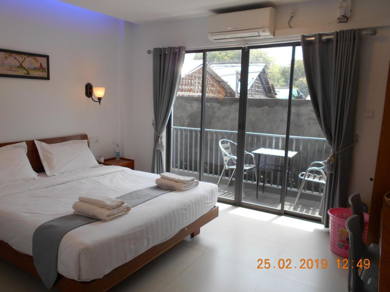 נייאונגו Morning Star Guesthouse מראה חיצוני תמונה