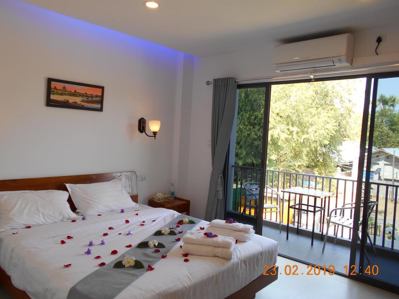 נייאונגו Morning Star Guesthouse מראה חיצוני תמונה