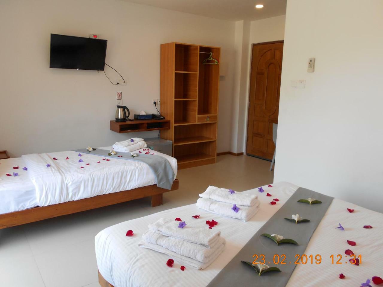 נייאונגו Morning Star Guesthouse מראה חיצוני תמונה
