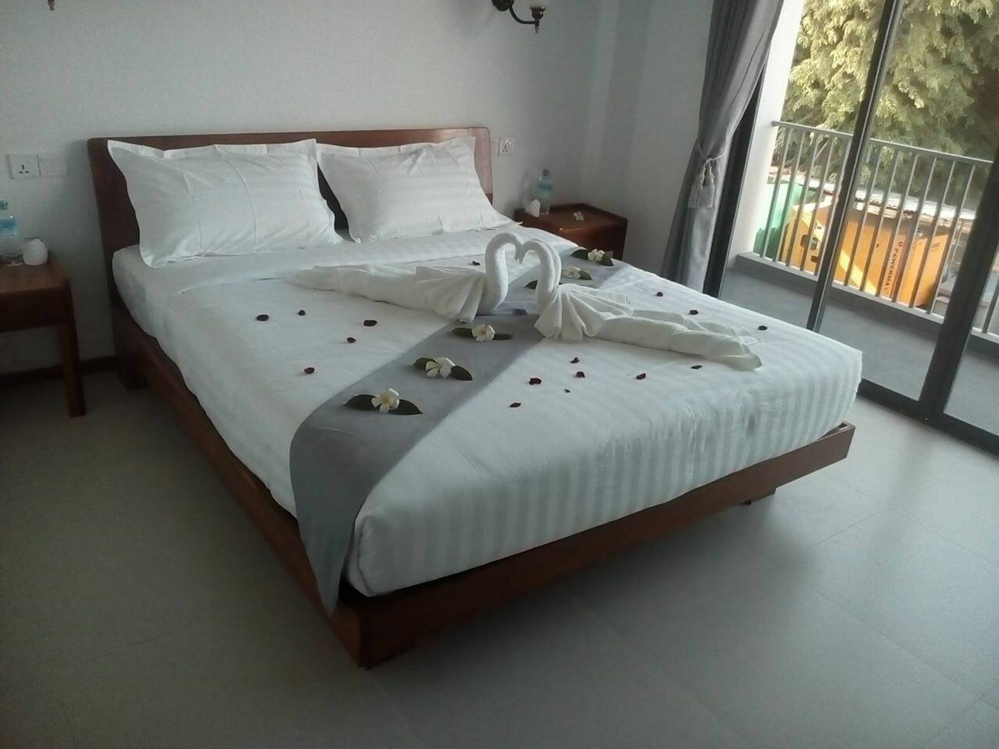 נייאונגו Morning Star Guesthouse מראה חיצוני תמונה